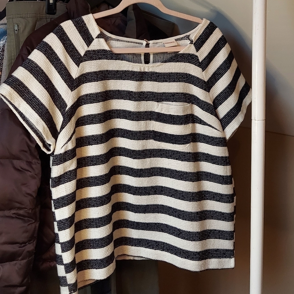 Merona Short Sleeve Shirt Size L - Picture 2 of 5